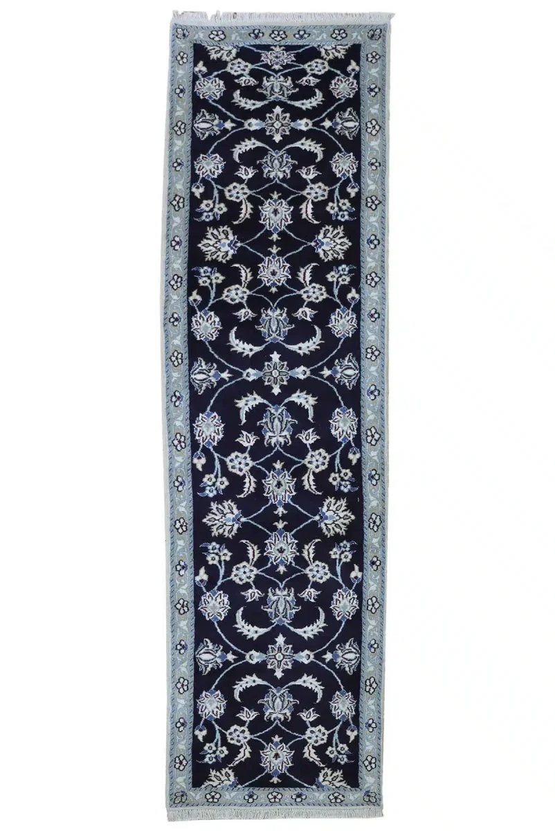 8398 Nain 289x67cm