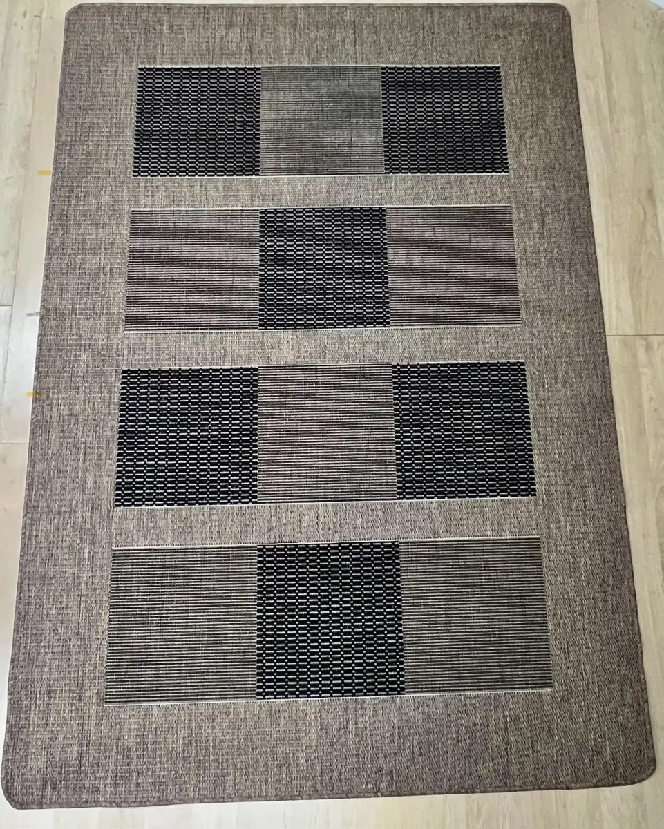 Kenda Brown/Black 160x230cm