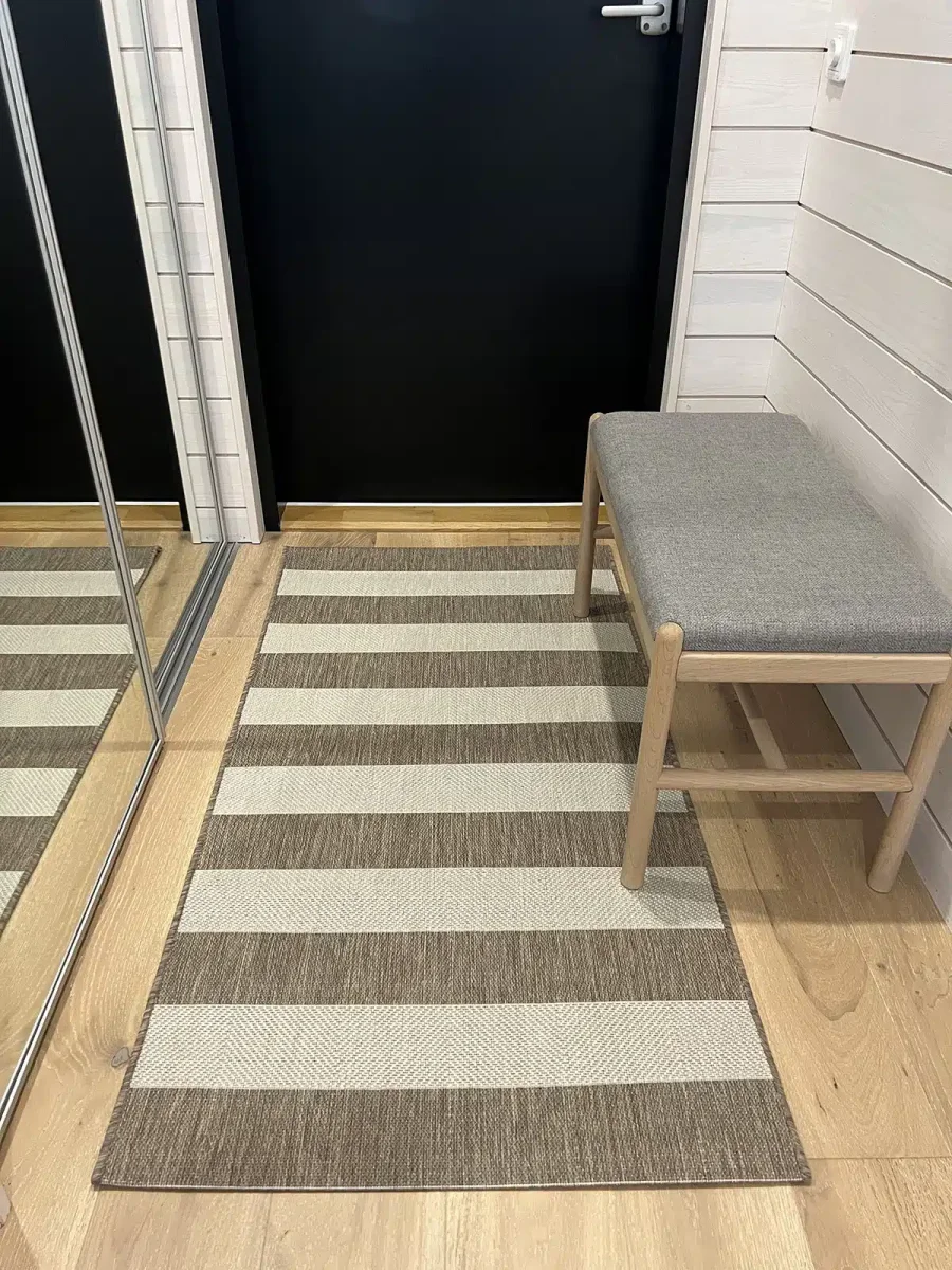 Lyon Stripe 5229 beige käytävämatto leveys 100cm