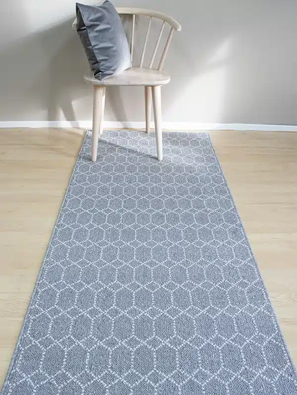 Belmont vaaleanharmaa käytävämatto leveys 100 cm (grey-sugar)