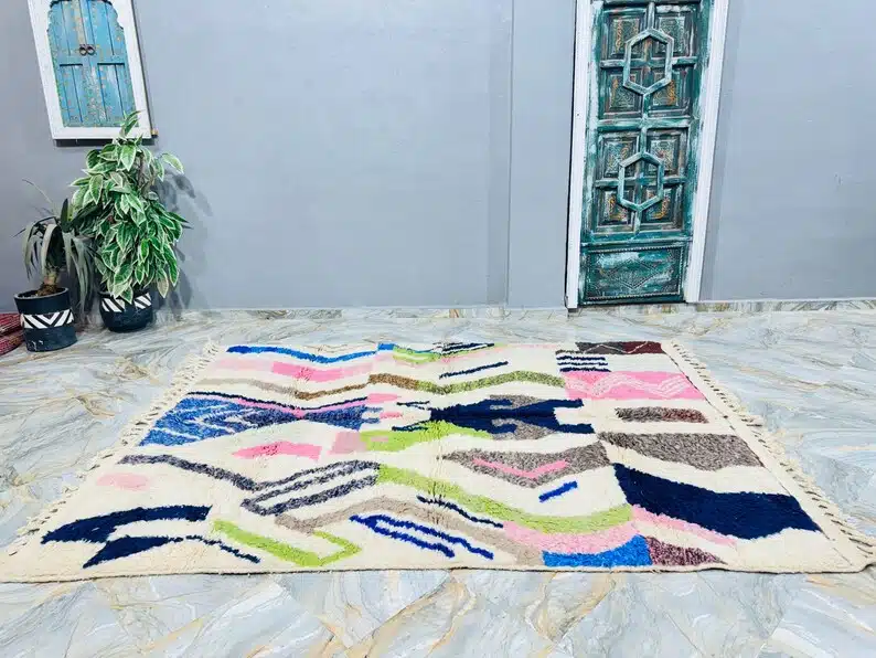 Marokkolainen Beni Ourain matto 217×286 cm